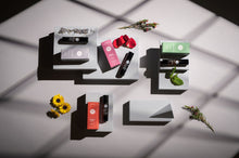 Load image into Gallery viewer, Peppermint Oil Double Sided Roll-On