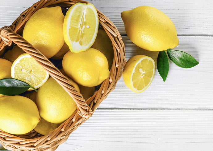Focus On Lemon Essential Oil: Everything You Need to Know About Using This Energizing Oil