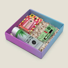 Load image into Gallery viewer, Sun Care &amp; Glow Essentials Set