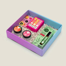 Load image into Gallery viewer, Summer Lip Care &amp; Outdoor Kit