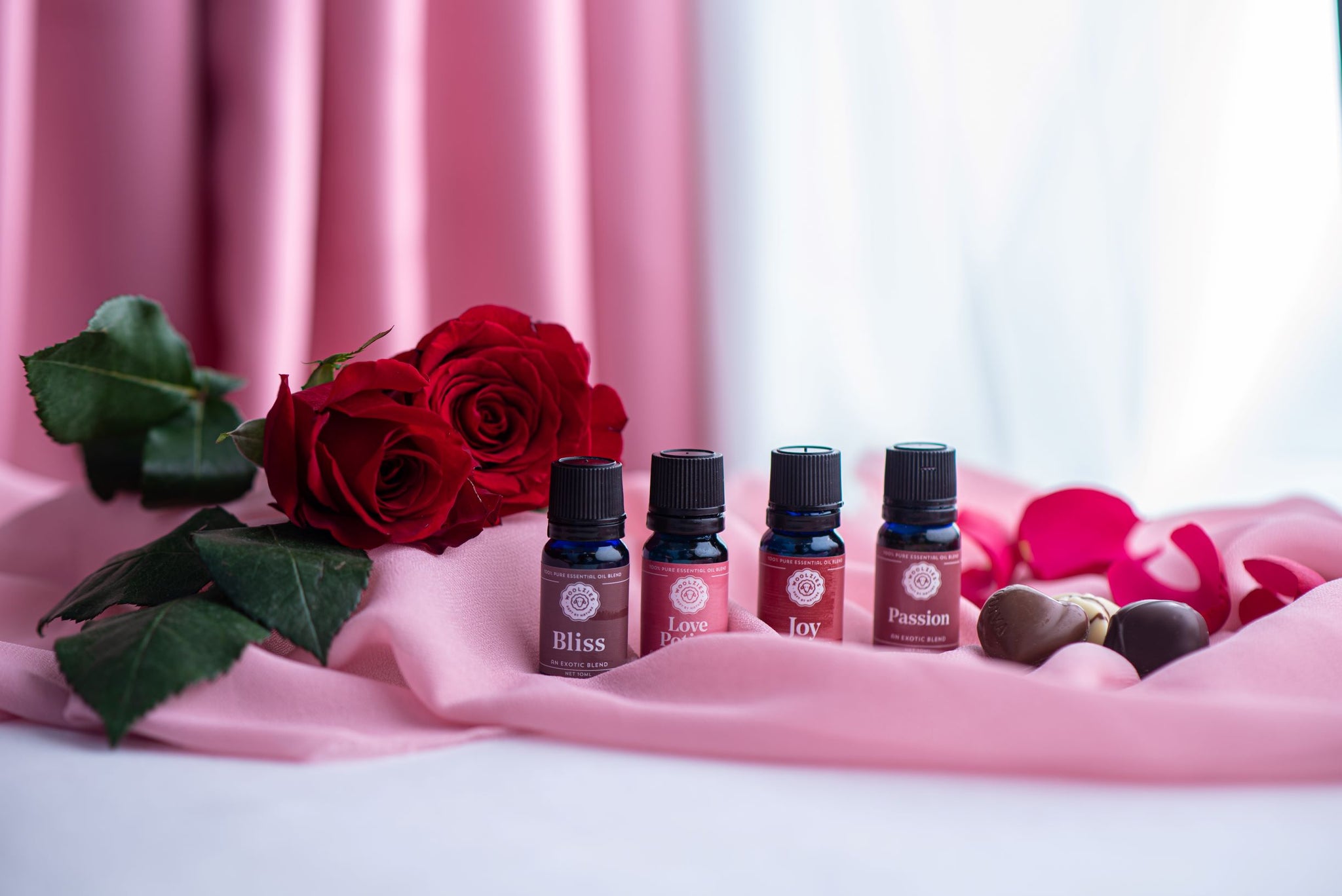 10 Romantic Essential Oil Diffuser Blends for Valentine's Day – My Merry  Messy Life