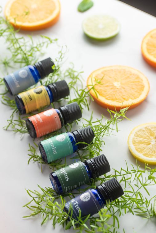Essential Oils Set- 6 Aromatherapy Oils -Perfect for Diffuser Humidifier  Aromatherapy Candle Making Massage-Peppermint Tea Tree Lavender Eucalyptus  Lemongrass Sweet Orange(5ml) 6 Scents
